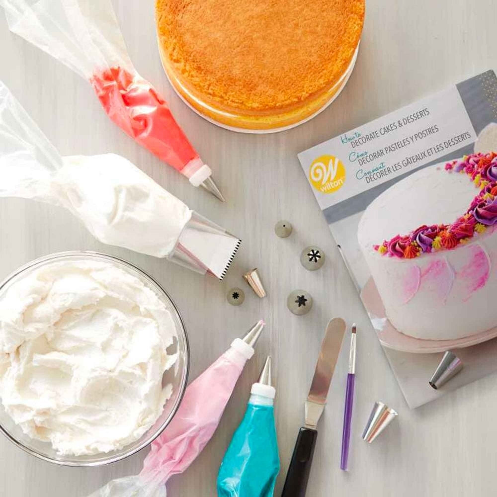WILTON - Decorate Cakes & Desserts Kit