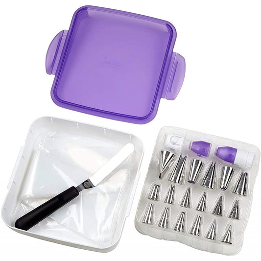 WILTON - Deluxe Decorating Set of 46